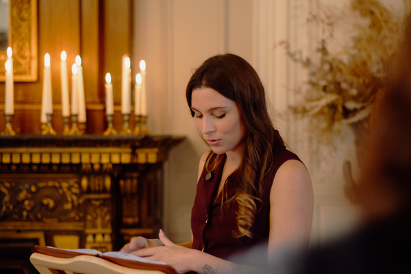 officiante-de-ceremonie-laique